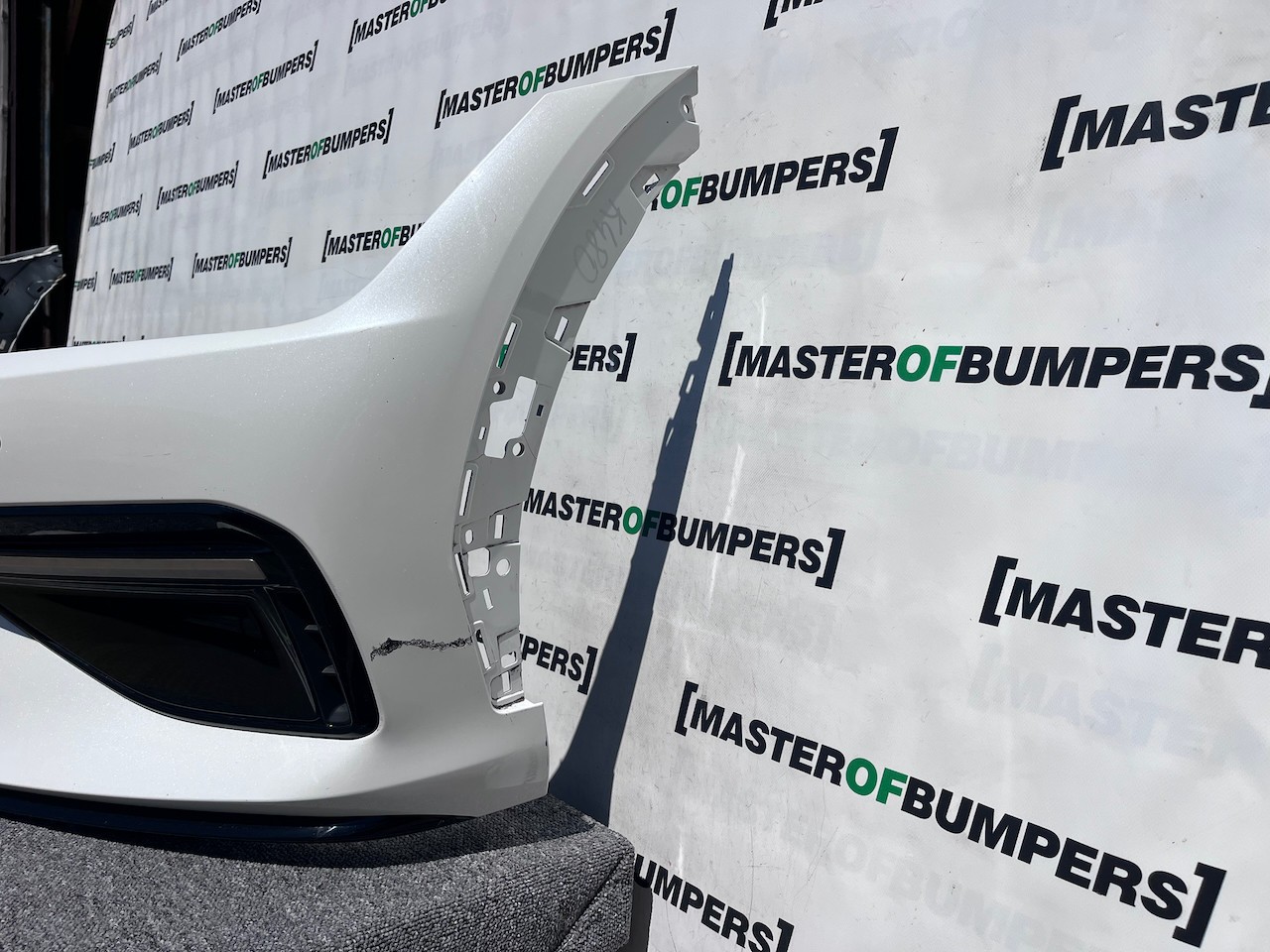 Kia Ev6 Gt Line Hatchback V2021-2024 Front Bumper Pdc Genuine [k480]