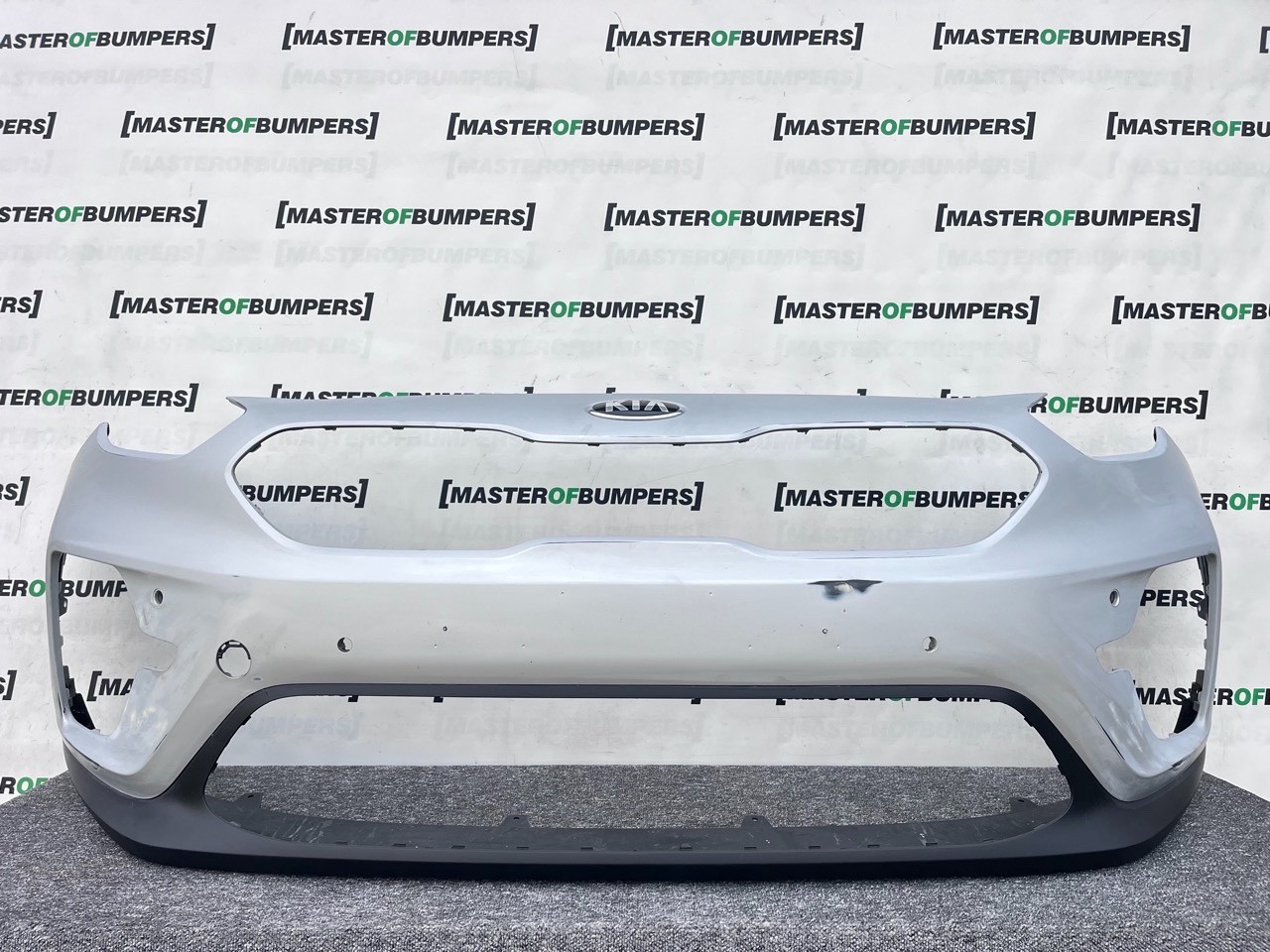 Kia E Niro Hybrid Plug In E-niro 2019-2022 Front Bumper 4 Pdc Genuine [k505]