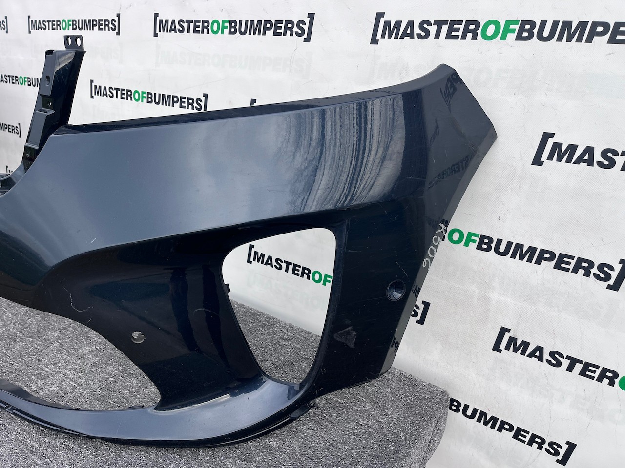 Kia Sorento Mk3 Facelift 2018-2020 Front Bumper 6 Pdc Genuine [k506]