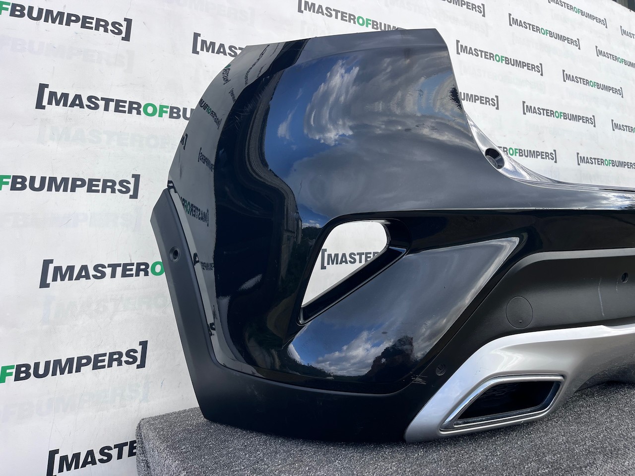 Kia Xceed X-ceed Gt Line Mk3 2020-2024 Rear Bumper 6 Pdc Genuine [k513]