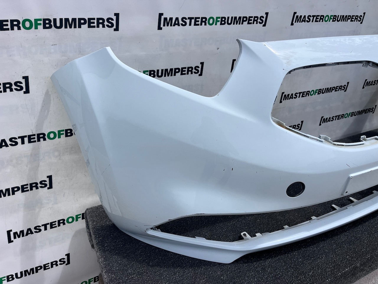 Kia Venga Mk1 Lift Hatchback 5 Door 2015-2019 Front Bumper Genuine [k525]