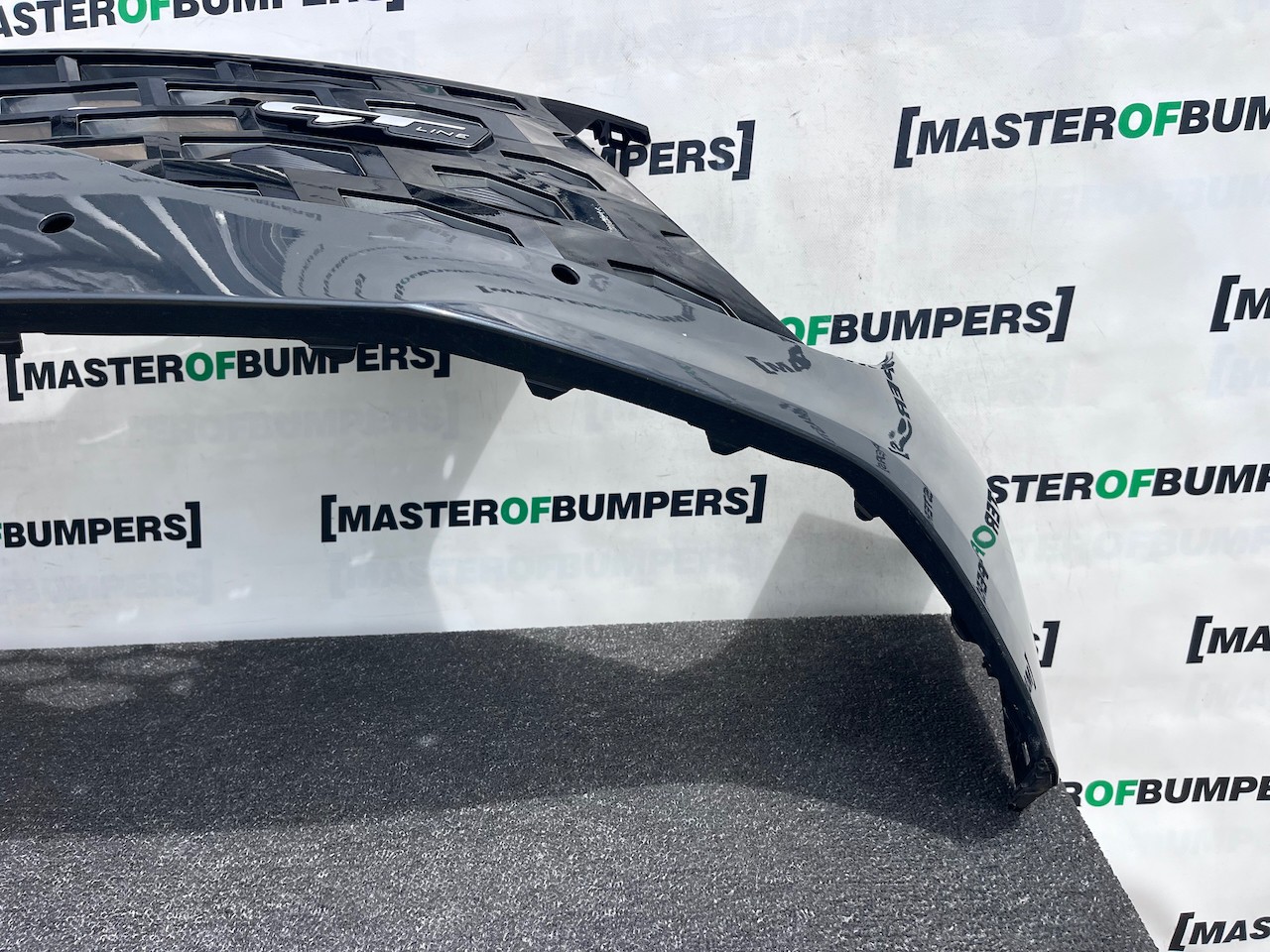 Kia Sportage Gt Line Hatchback 2022-2025 Front Bumper Pdc Genuine [k530]