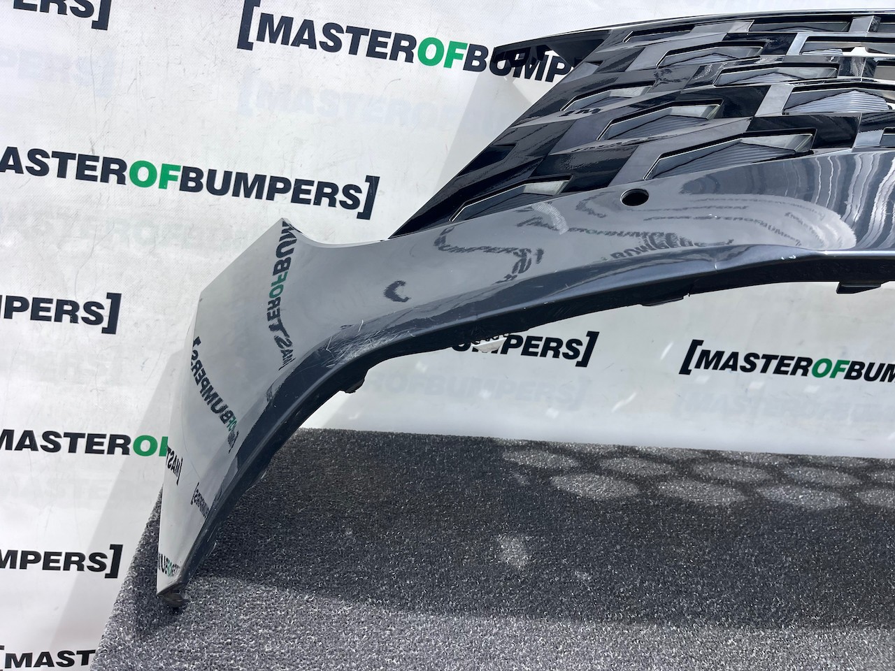 Kia Sportage Gt Line Hatchback 2022-2025 Front Bumper Pdc Genuine [k530]