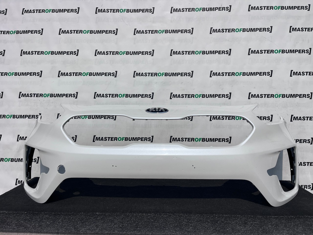 Kia E Niro Hybrid Plug In E-niro 2019-2022 Front Bumper No Pdc Genuine [k536]
