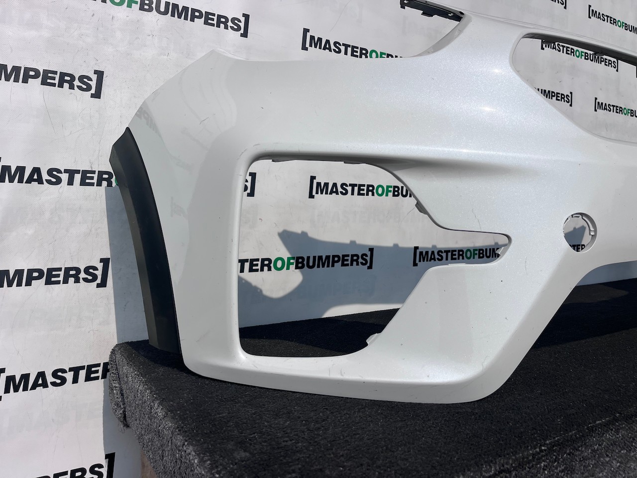 Kia E Niro Hybrid Plug In E-niro 2019-2022 Front Bumper No Pdc Genuine [k536]