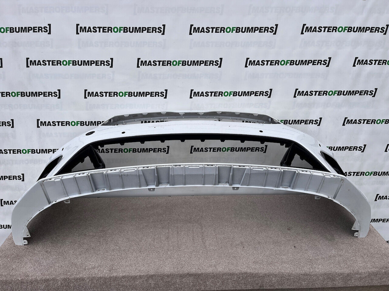 Kia Proceed Gt Line Hatchabck Estate 2018-2022 Front Bumper 6 Pdc Genuine [k399]