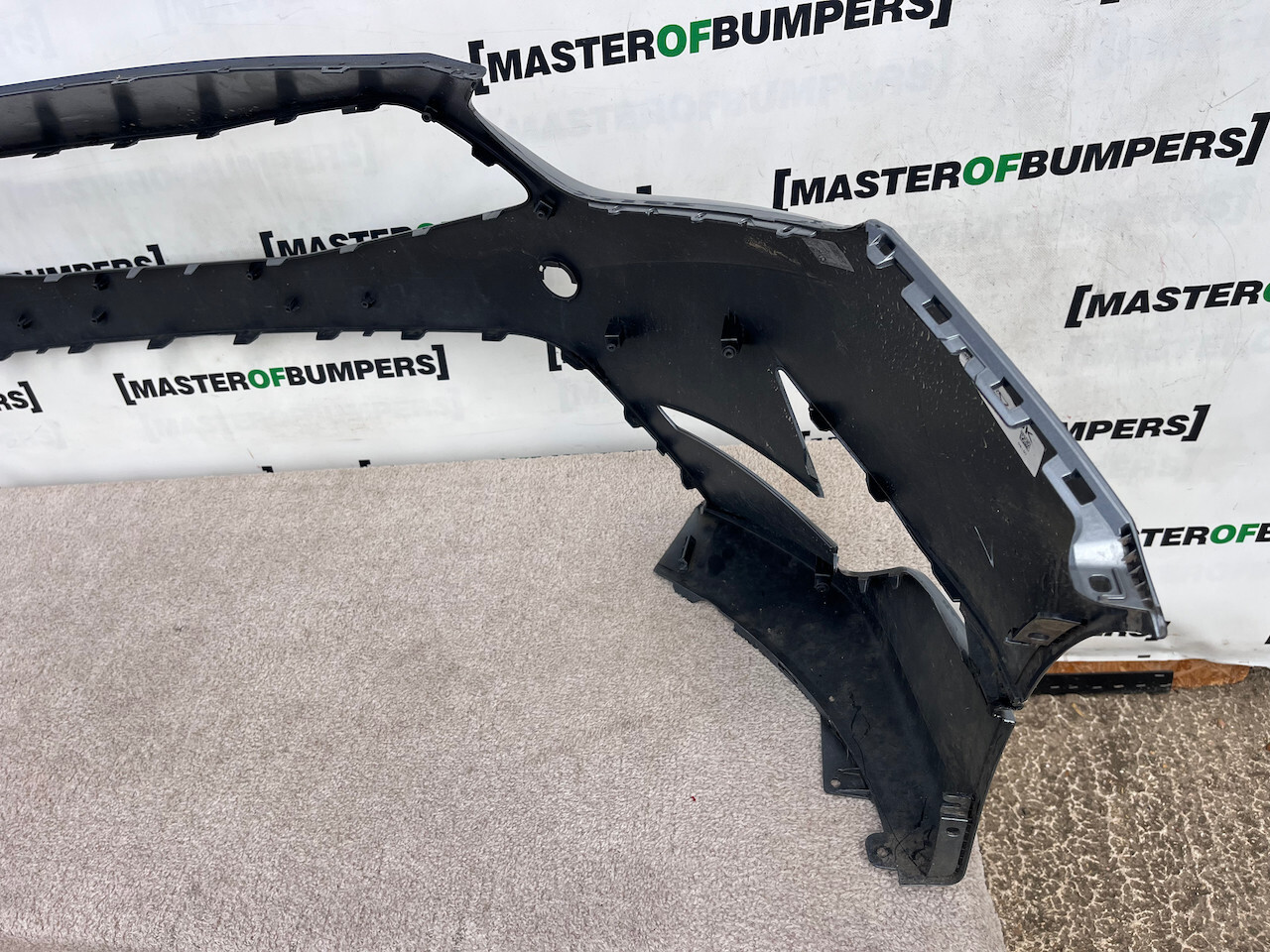 Kia Ceed Se Ceed Sw Mk3 Lift 2021-2024 Front Bumper 4 Pdc Genuine [k472]