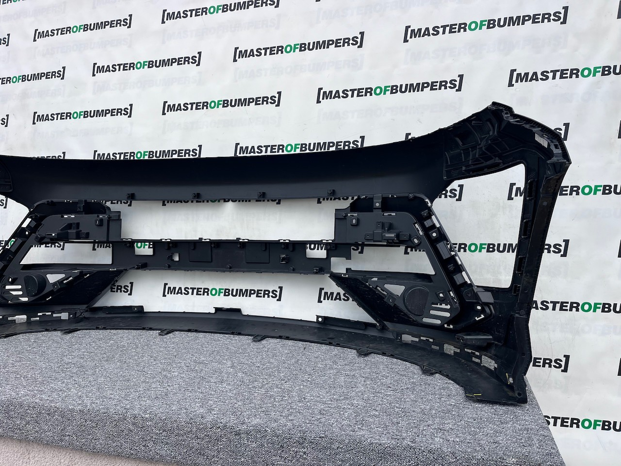 Hyundai Kona N-line Hatchback Mk2 2023-on Front Bumper 4 Pdc Genuine [h531]