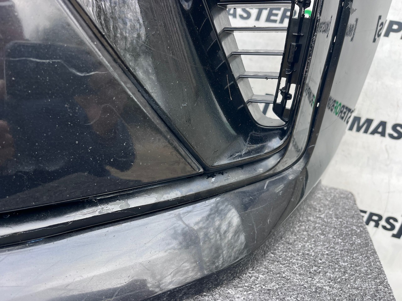 Kia Proceed Pro Ceed Gt Sportwagon 2019-2021 Front Bumper 6 Pdc Genuine [k498]