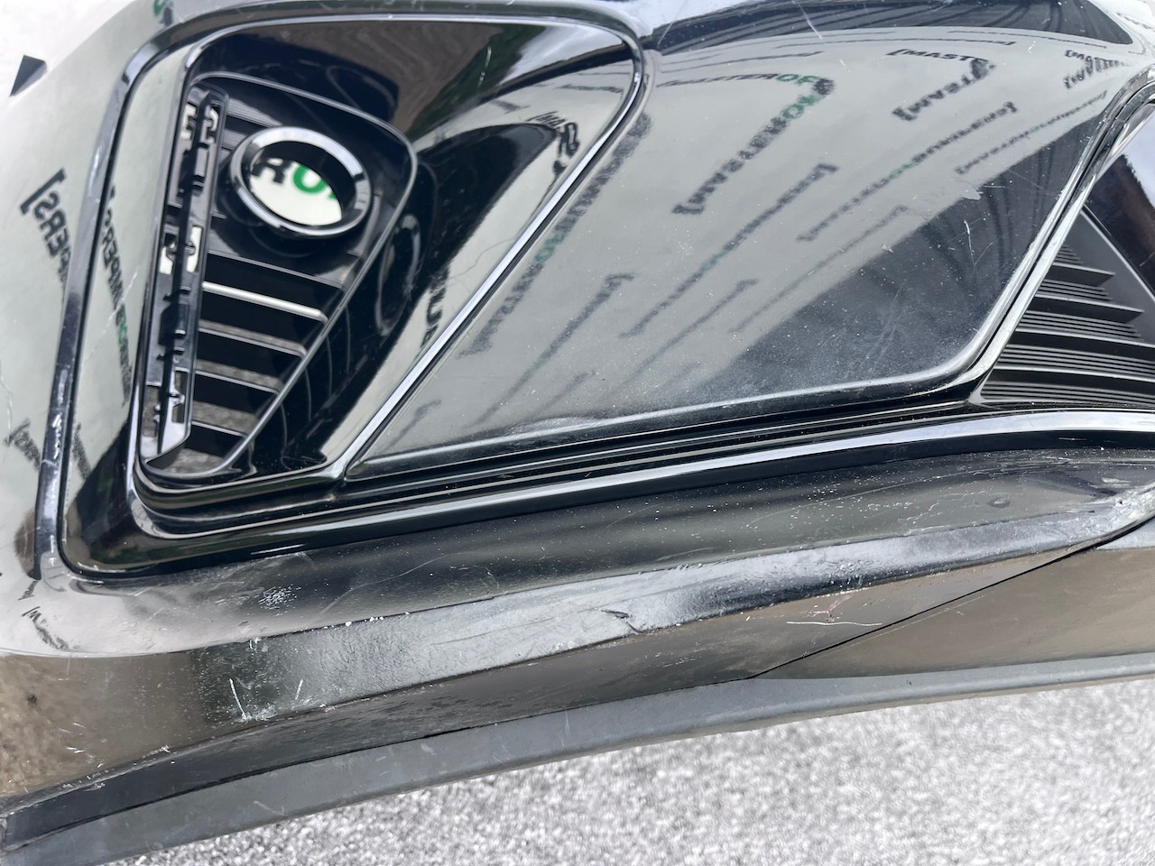 Kia Proceed Pro Ceed Gt Sportwagon 2019-2021 Front Bumper 6 Pdc Genuine [k498]