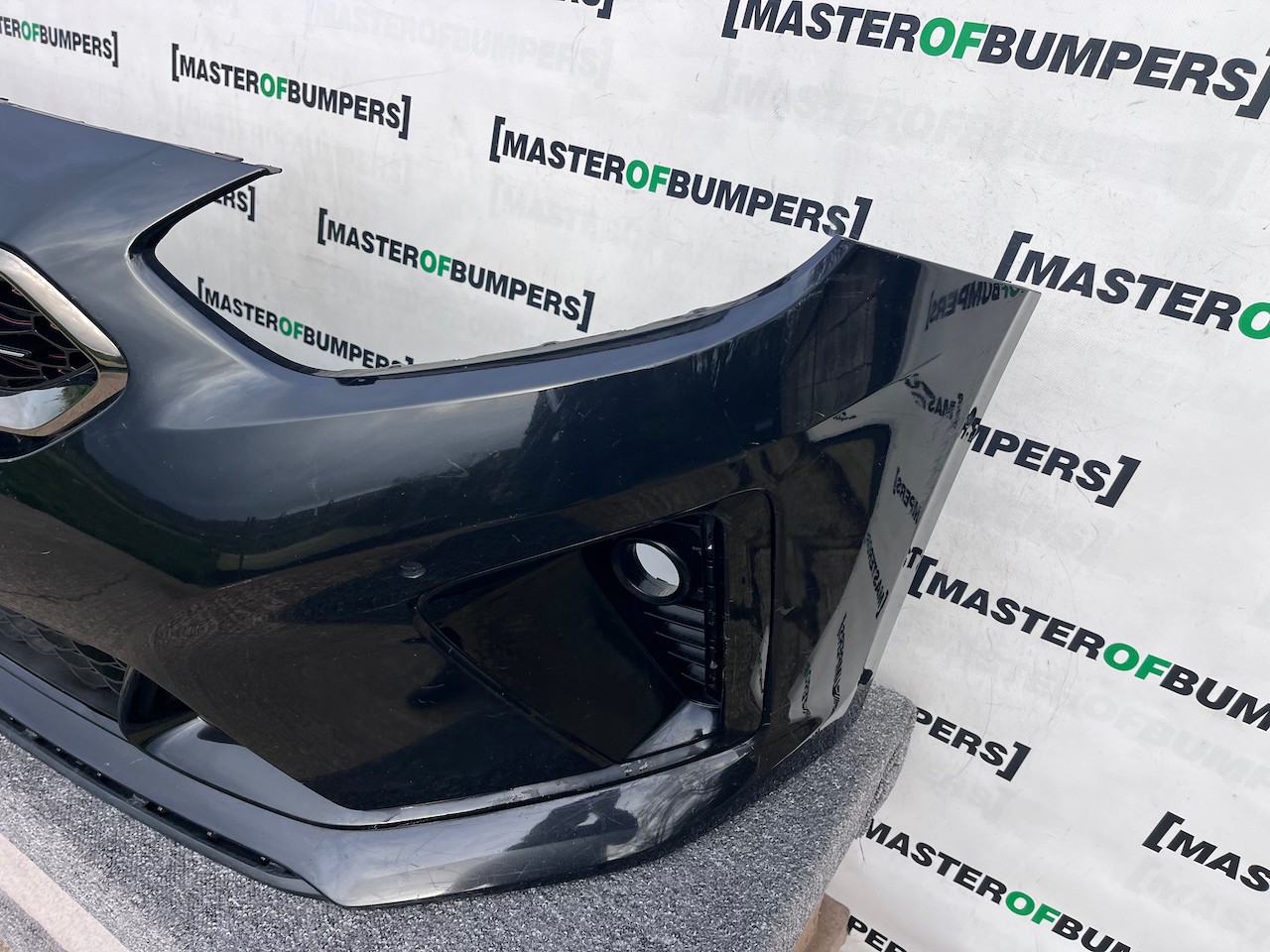 Kia Proceed Pro Ceed Gt Sportwagon 2019-2021 Front Bumper 6 Pdc Genuine [k498]