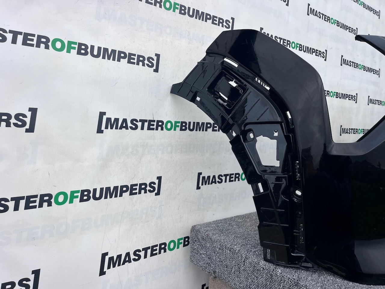 Kia Ev3 Gt Line Estate 2025-on Front Bumper 6 Pdc Genuine [k498]