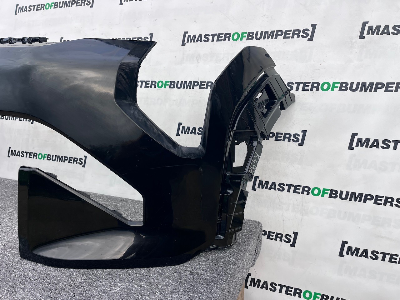 Kia Ev3 Gt Line Estate 2025-on Front Bumper 6 Pdc Genuine [k498]