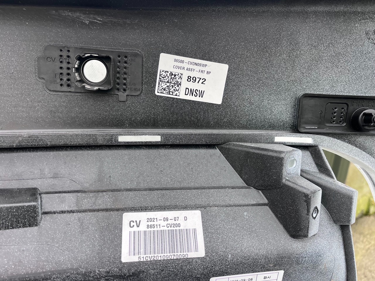 Kia Ev6 Gt Line Pre-facelift 2021-2024 Front Bumper Pdc Genuine [k499]