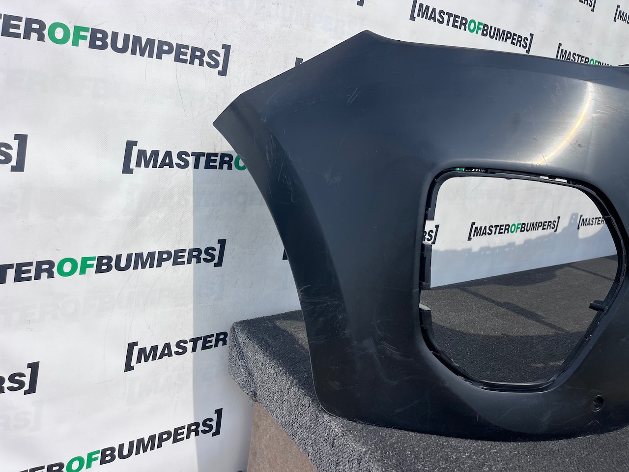 Kia Sportage Mk4 Gt Line Suv 2015-2018 Front Bumper 4 Pdc Genuine [k535]