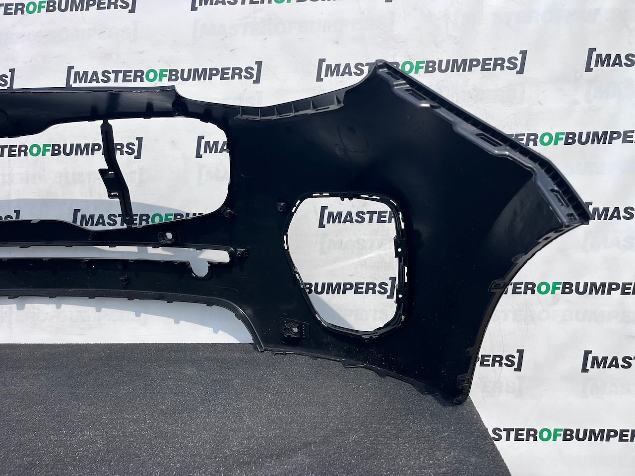 Kia Sportage Mk4 Gt Line Suv 2015-2018 Front Bumper 4 Pdc Genuine [k535]