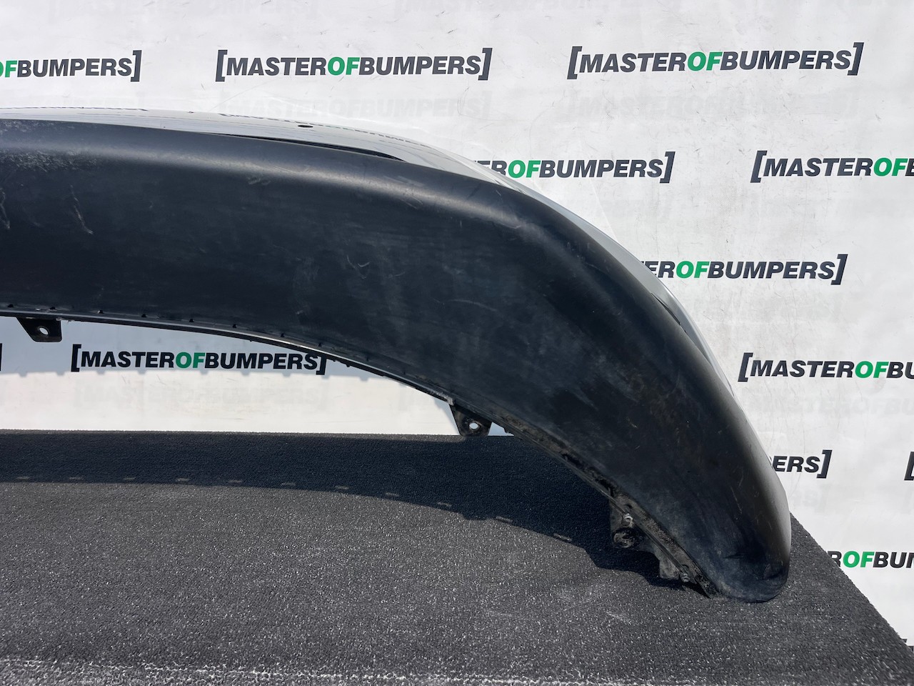 Kia E Niro Hybrid Plug In E-niro 2019-2022 Front Bumper 4 Pdc Genuine [k537]