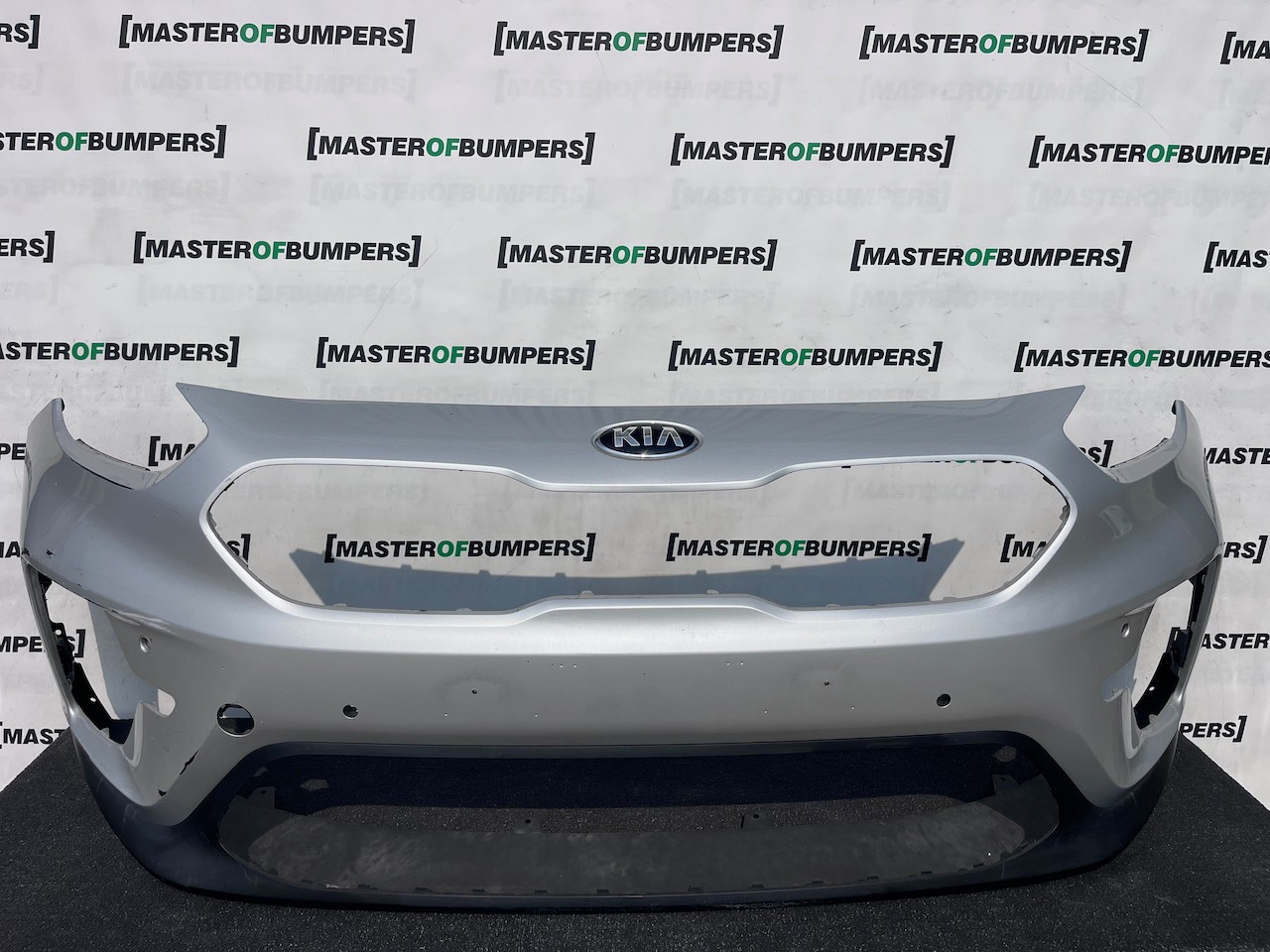 Kia E Niro Hybrid Plug In E-niro 2019-2022 Front Bumper 4 Pdc Genuine [k537]