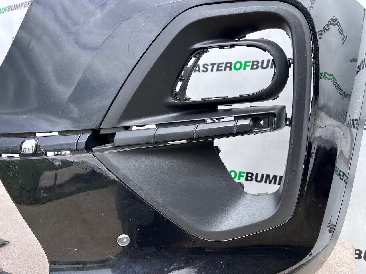 Kia Sportage Se Face Lifting 2019-2022 Front Bumper 4 Pdc Genuine [k334]