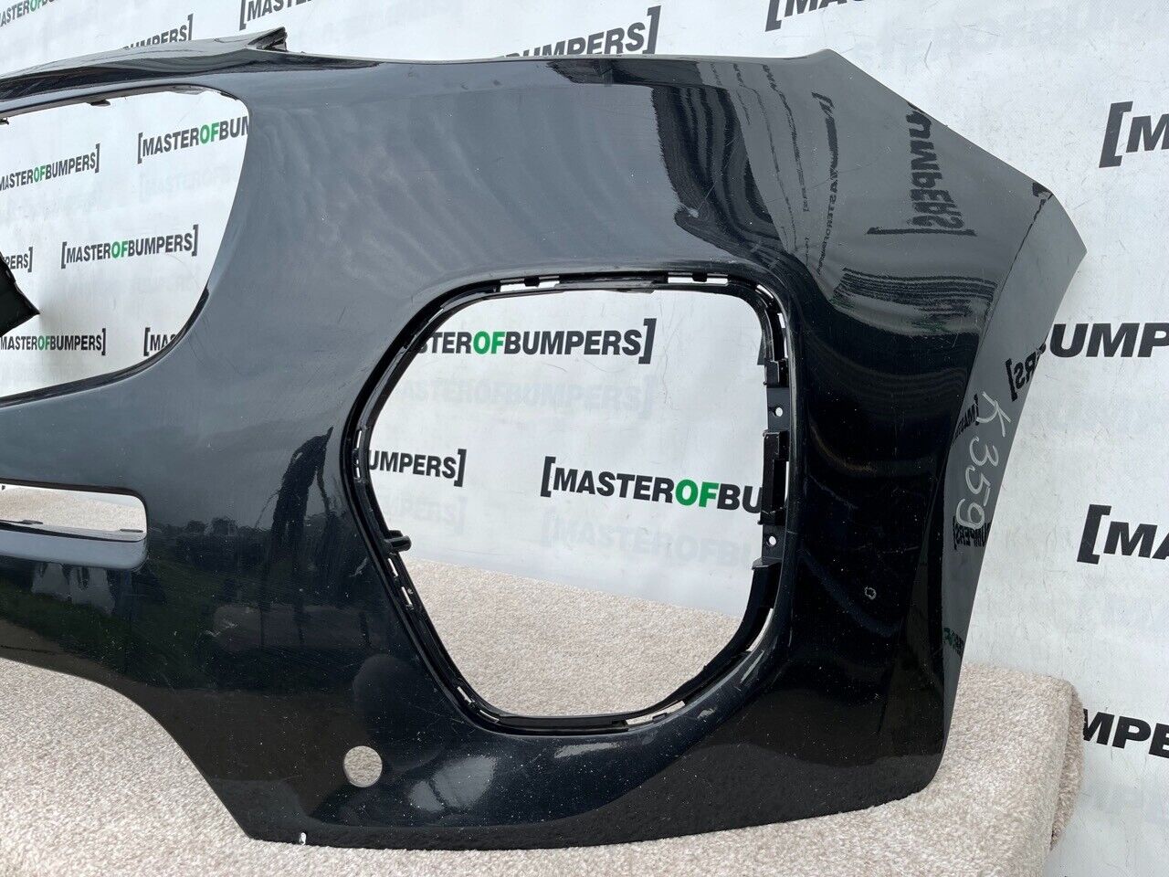 Kia Sportage Mk4 Pre-facelift 2015-2018 Front Bumper 4 Pdc Genuine [k359]