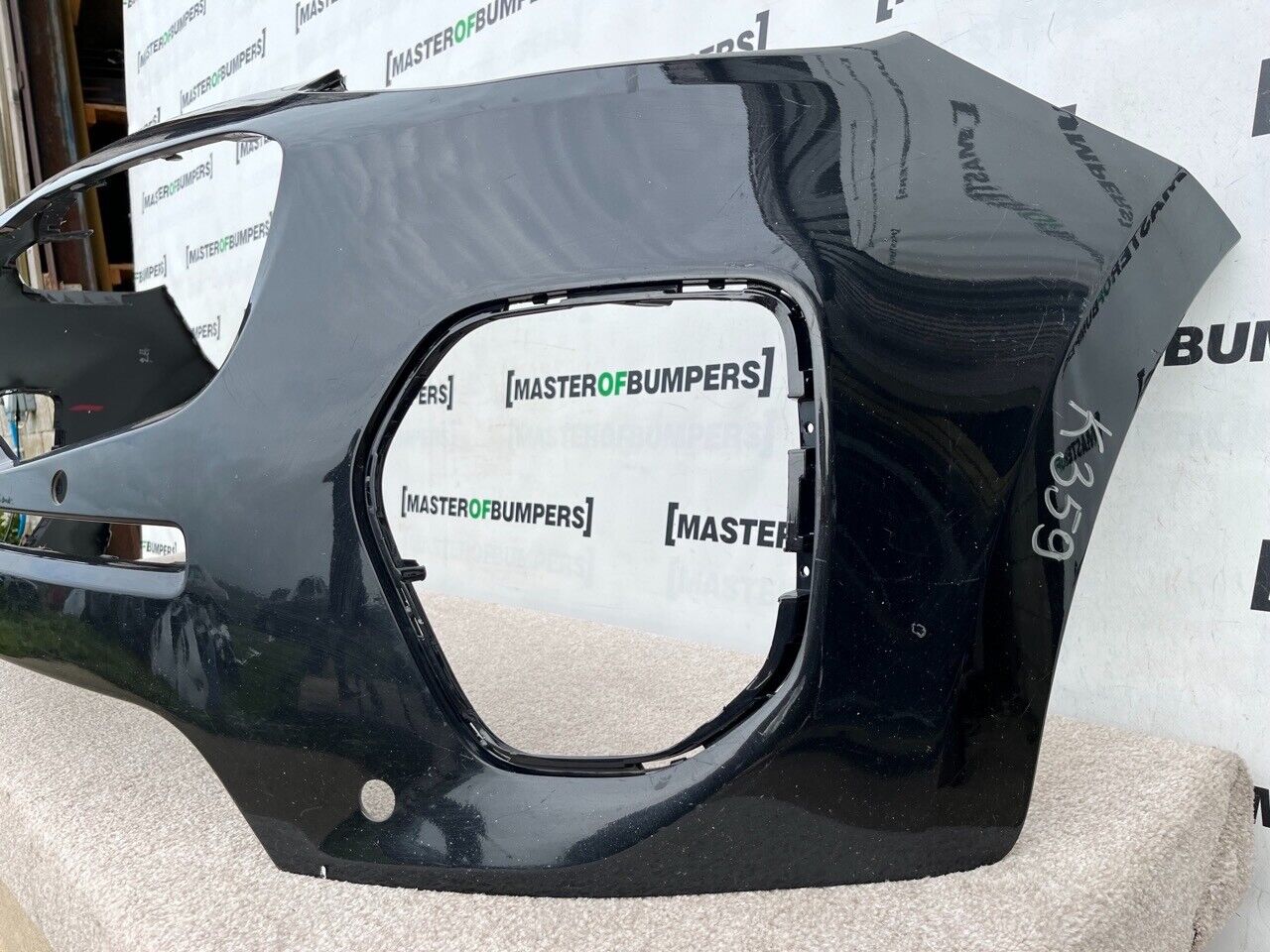 Kia Sportage Mk4 Pre-facelift 2015-2018 Front Bumper 4 Pdc Genuine [k359]