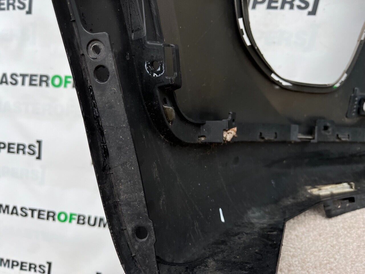 Kia Sportage Mk4 2015-2018 Front Bumper 4 Pdc + Jets Genuine [k376]