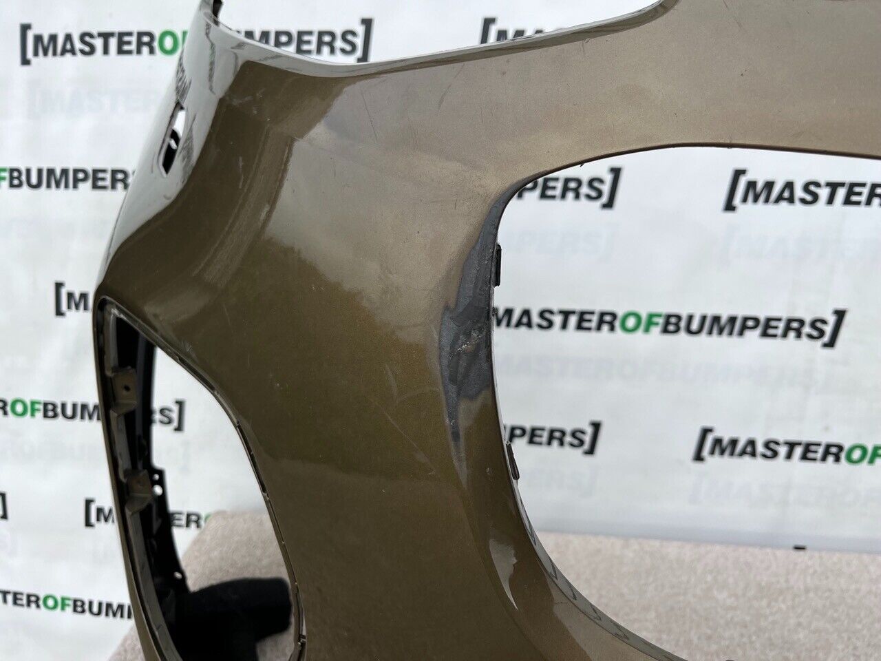 Kia Sportage Mk4 2015-2018 Front Bumper 4 Pdc + Jets Genuine [k376]