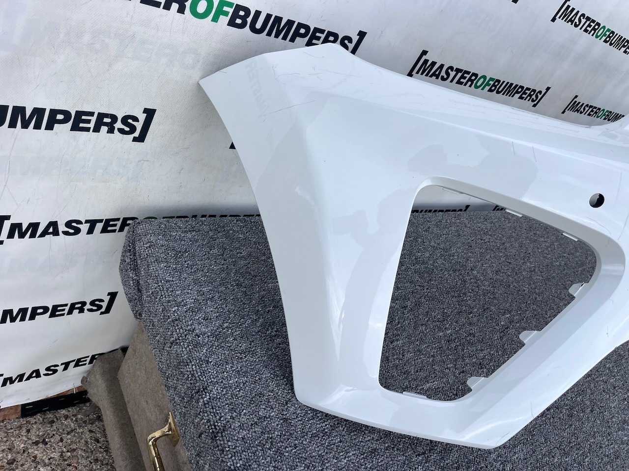 Kia Stonic Gt Line Mk1 Lif Hatchback 2021-2025 Front Bumper 4 Pdc Genuine [k485]