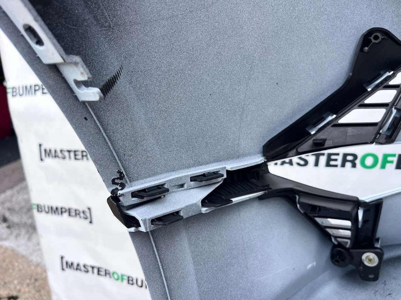 Kia Ceed Se Hatchback Sportwagon Mk3 Lift 2021-2025 Front Bumper Genuine [k487]