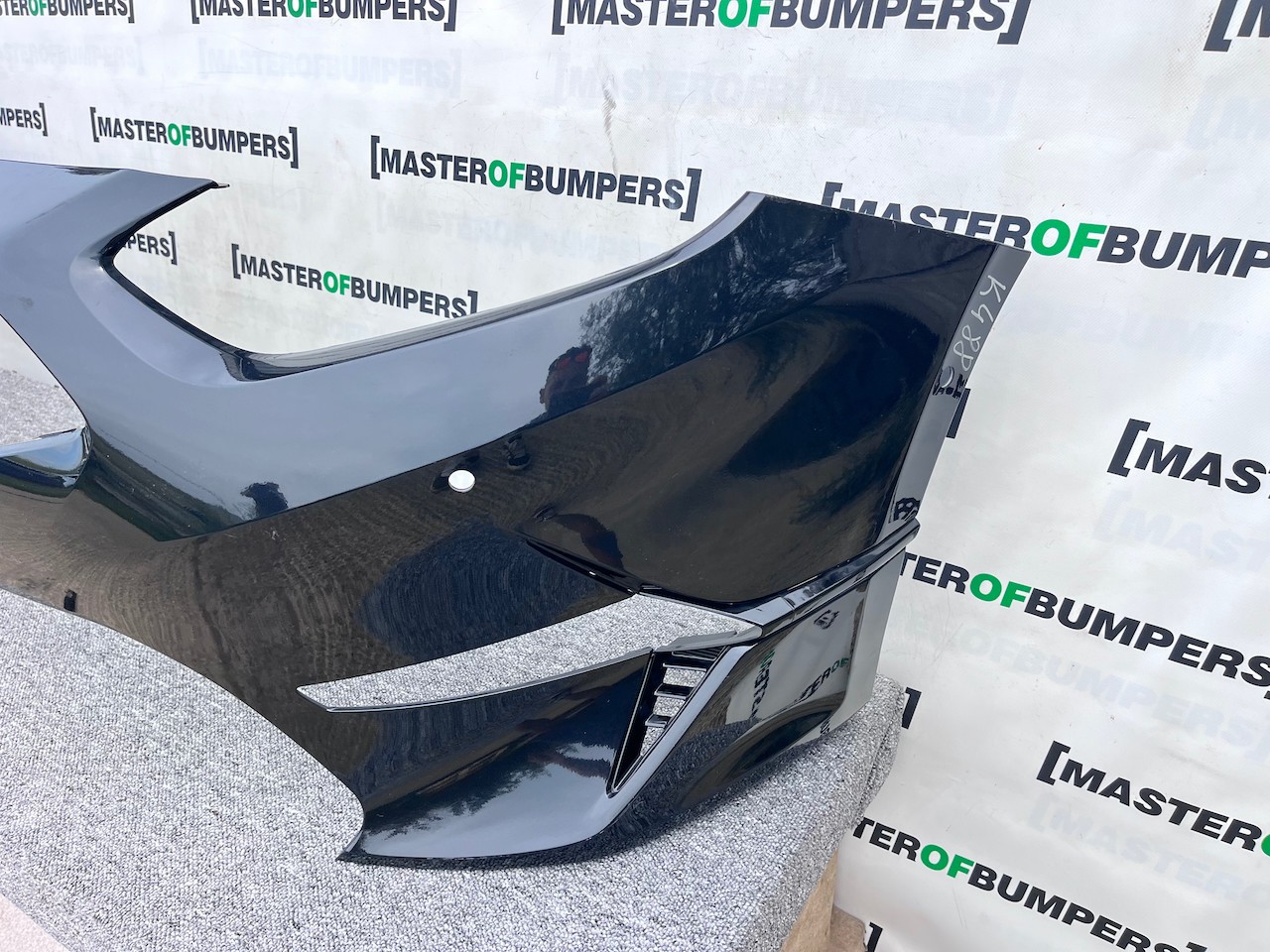 Kia Ceed Se Hatchback Sportwagon Mk3 Lift 2021-2025 Front Bumper Genuine [k488]