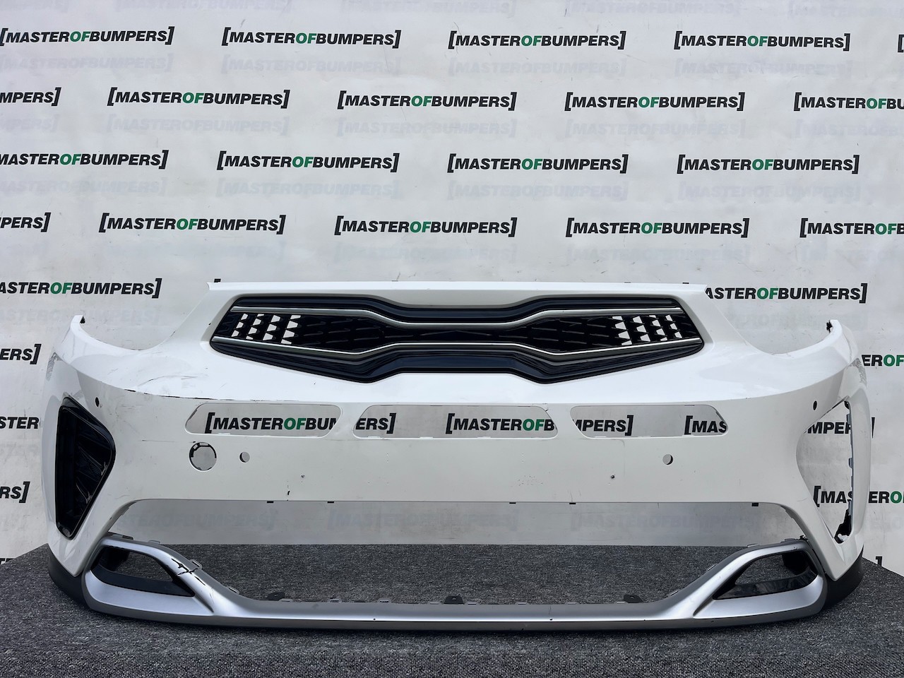 Kia Stonic Gt Line Mk1 Lif Hatchback 2021-2025 Front Bumper 4 Pdc Genuine [k499]