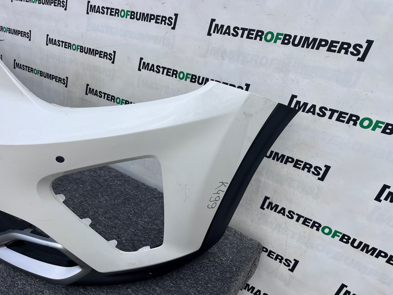 Kia Stonic Gt Line Mk1 Lif Hatchback 2021-2025 Front Bumper 4 Pdc Genuine [k499]