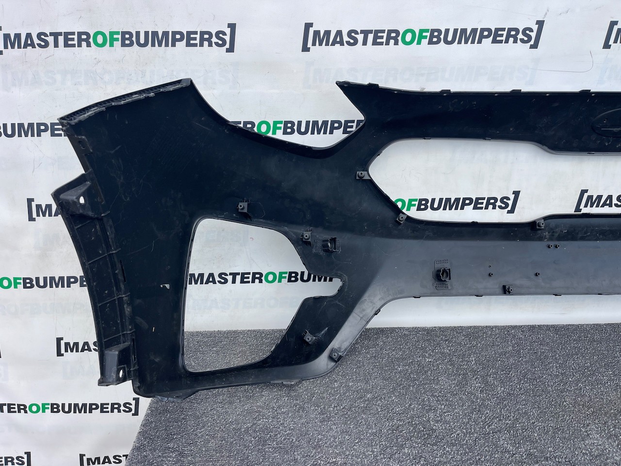 Kia E Niro Hybrid Plug In E-niro 2019-2022 Front Bumper 4 Pdc Genuine [k522]