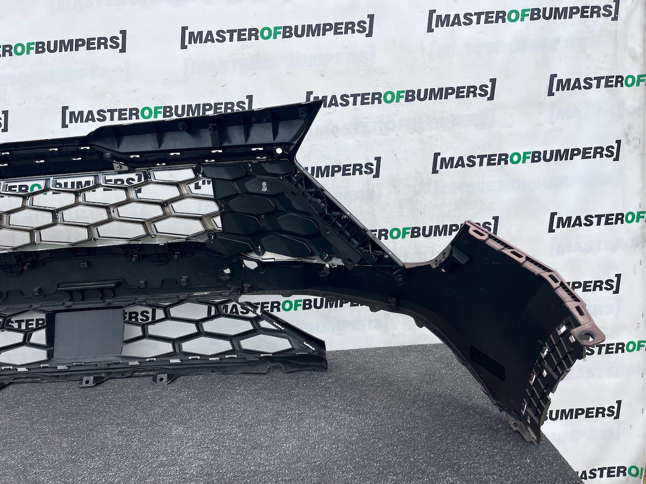 Kia Sportage Gt Line Hatchback 2022-2025 Front Bumper Pdc Genuine [k529]