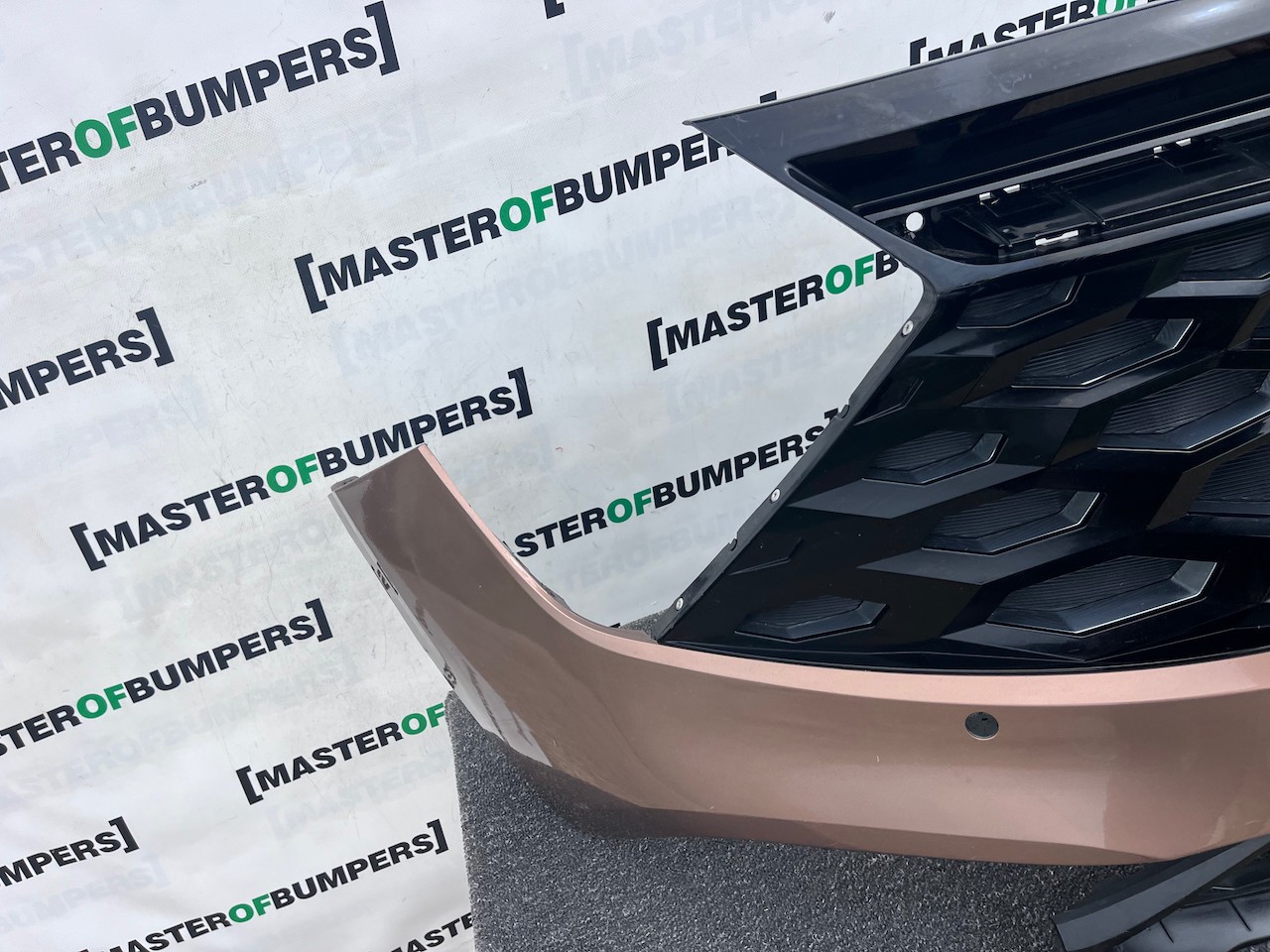 Kia Sportage Gt Line Hatchback 2022-2025 Front Bumper Pdc Genuine [k529]