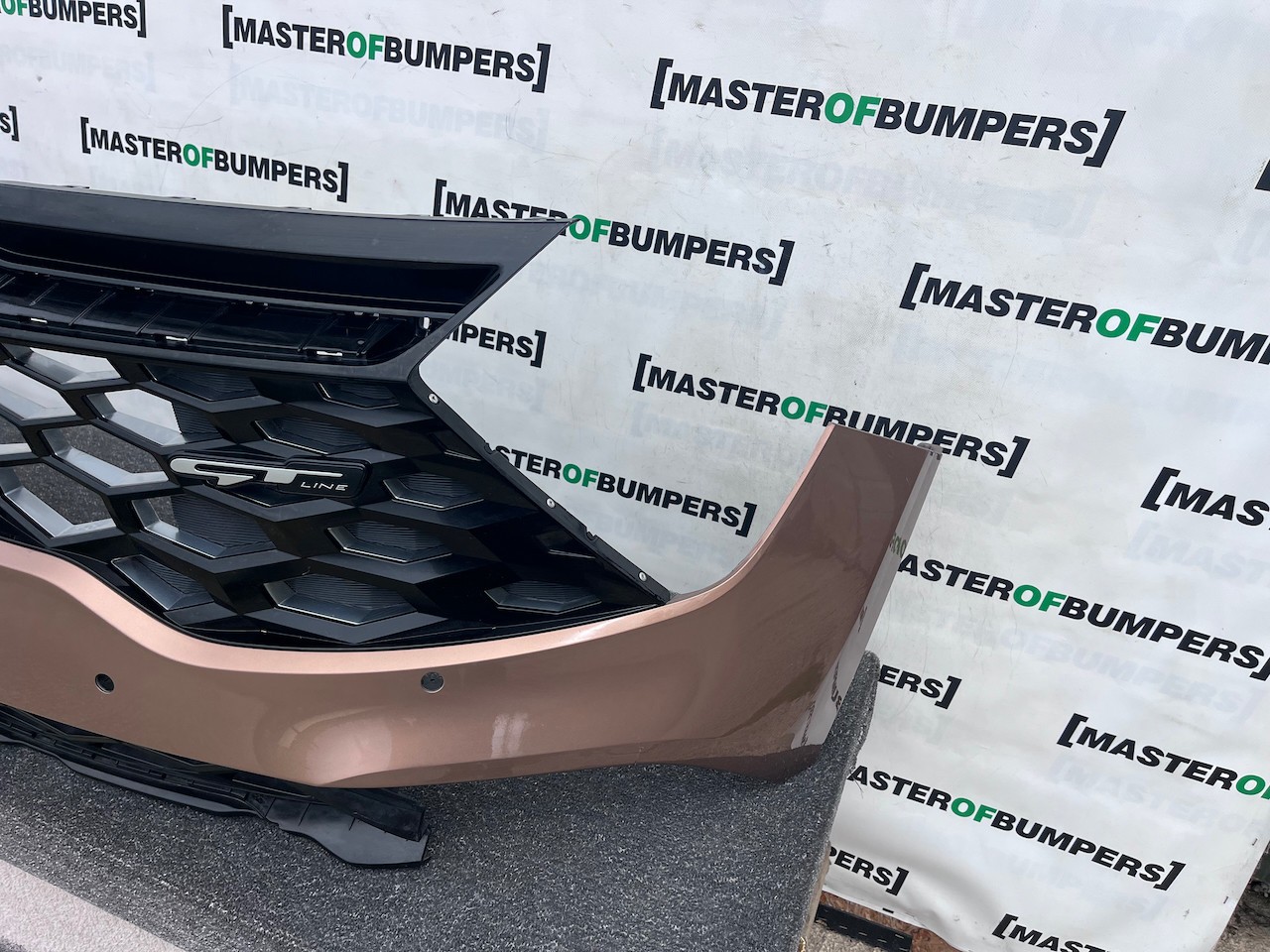 Kia Sportage Gt Line Hatchback 2022-2025 Front Bumper Pdc Genuine [k529]