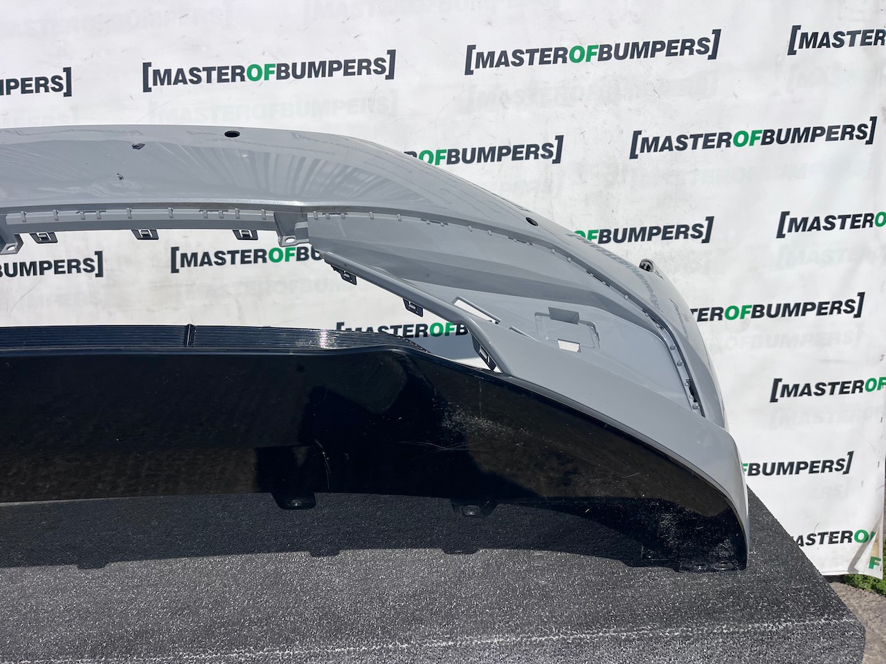 Kia Ev6 Gt Line Hatchback Lift 2025-2027 Front Bumper Pdc Genuine [p726]