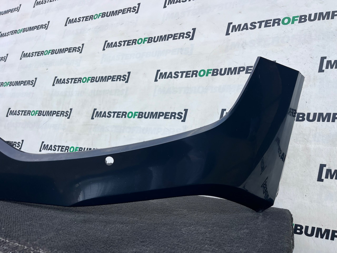 Kia Sportage Gt Line Hatchback 2022-2025 Front Bumper Pdc Genuine [k539]