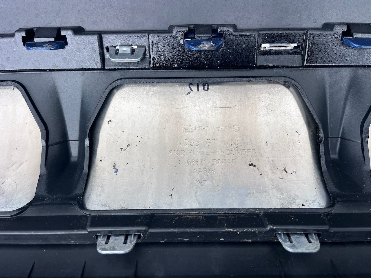 Kia Sportage Gt Line Gdi Hybrid 2022-2025 Rear Bumper Pdc Genuine [k549]