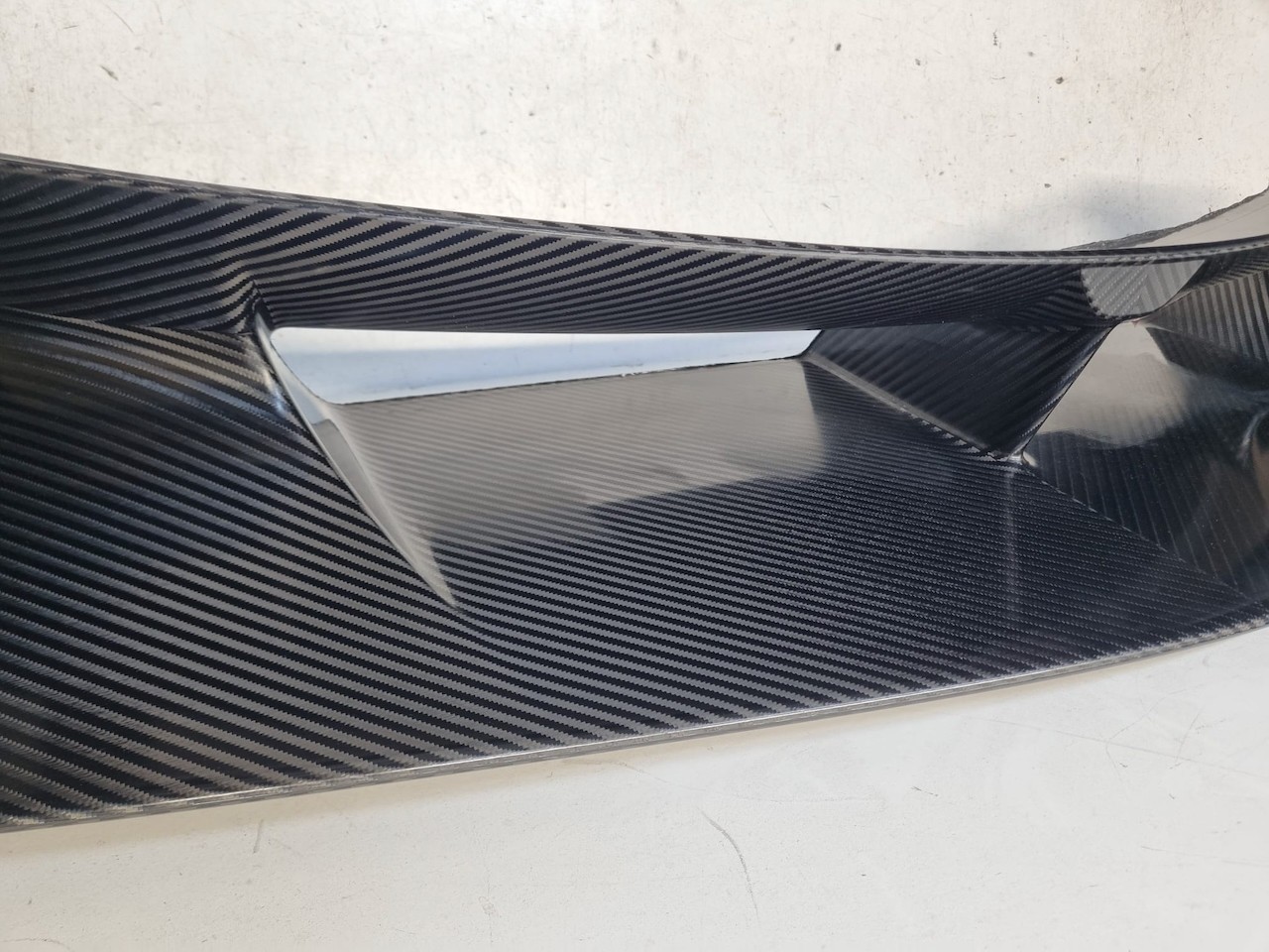 Koenigsegg Jesko Absolut 2021-2024 Front Bumper Lip Spoiler Carbon Genuine Koenigsegg Jesko Absolut 2021-2024 Front Bumper Lip Spoiler Carbon Genuine