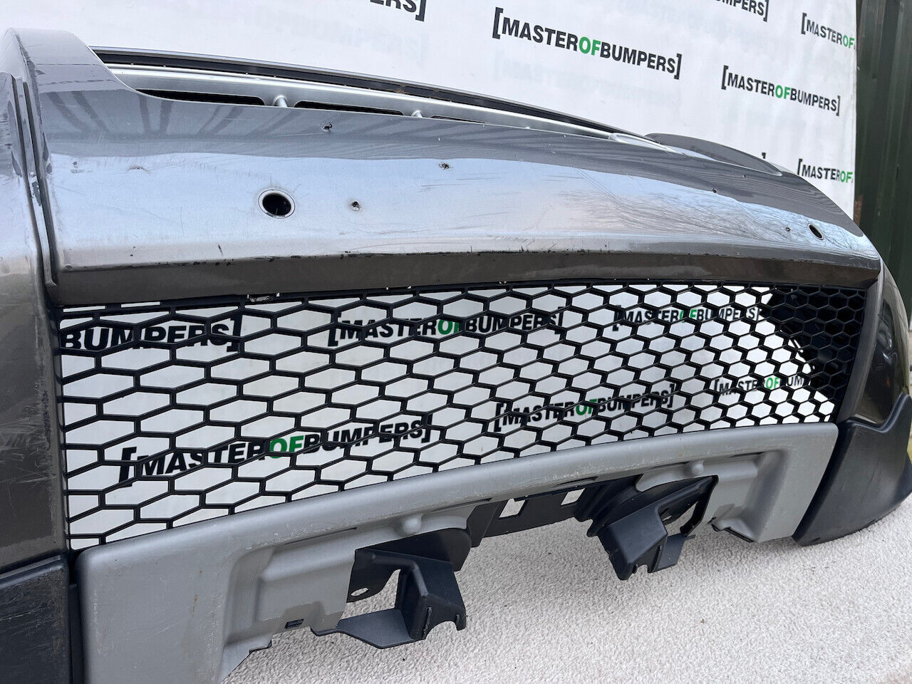 Land Rover Freelander 2 2006-2010 Front Bumper 4 Pdc + Jets Genuine [p214]