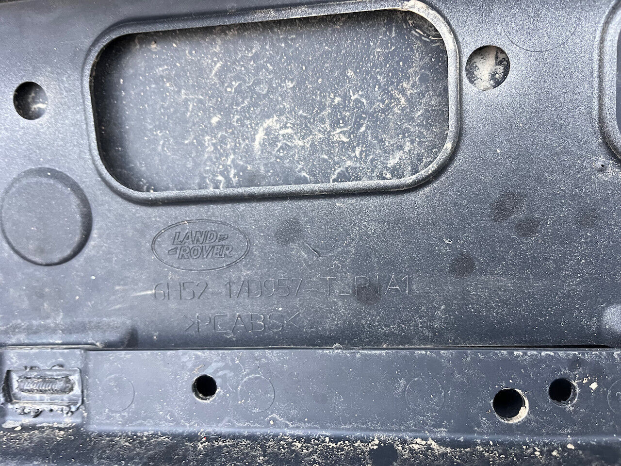 Land Rover Freelander 2 2006-2010 Front Bumper 4 Pdc + Jets Genuine [p214]