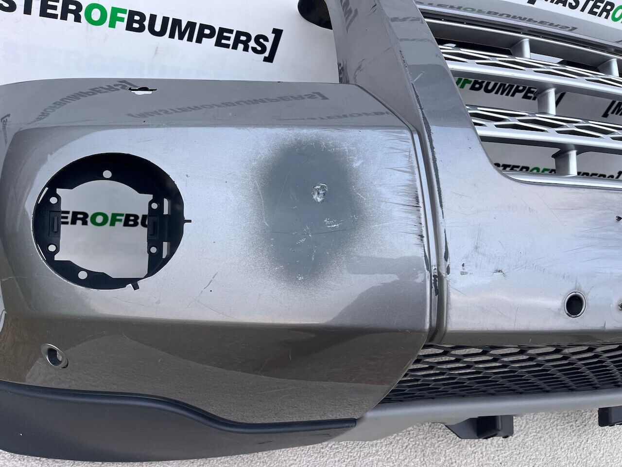 Land Rover Freelander 2 2006-2010 Front Bumper 4 Pdc + Jets Genuine [p214]