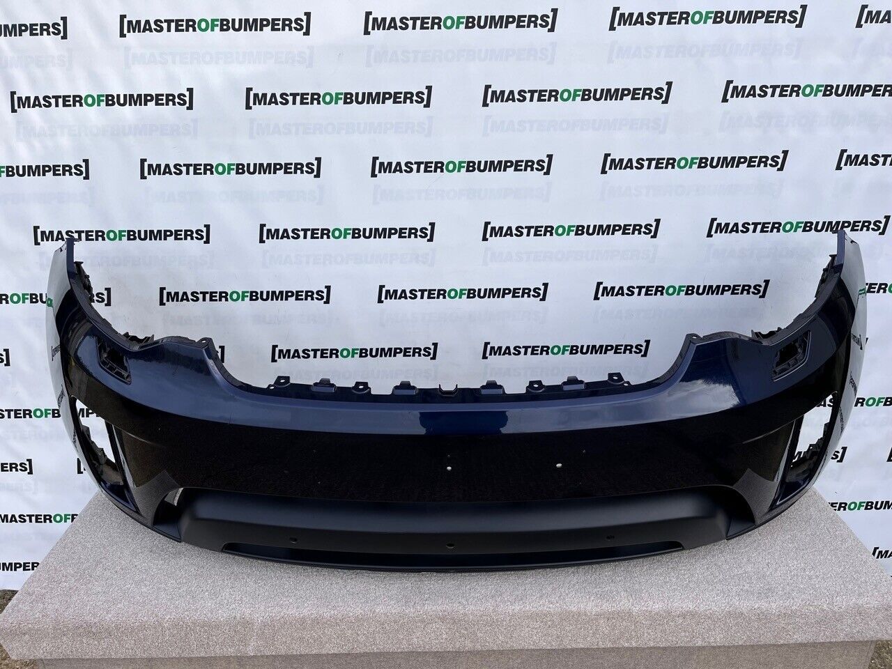 Land Rover Discovery Se Hse Sdv6 2018-2023 Front Bumper Blue Genuine [p77]