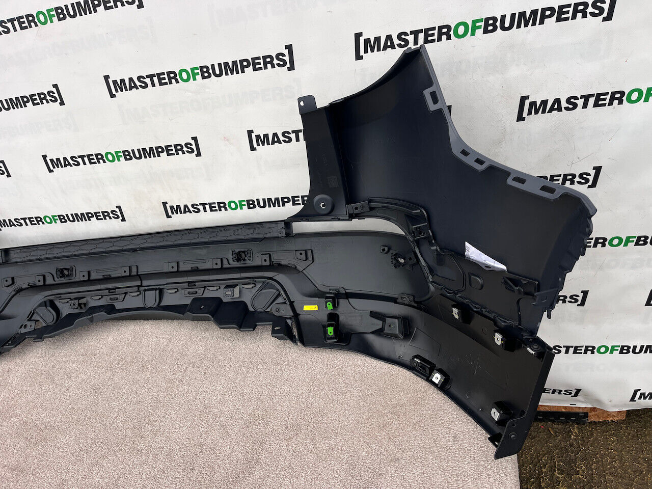 Land Rover Discovery Sport Se Hse 2015-2022 Rear Bumper 4 Pdc Genuine [p349]