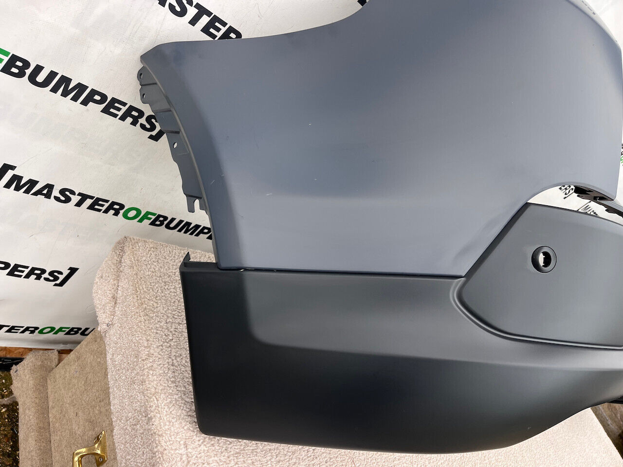 Land Rover Discovery Sport Se Hse 2015-2022 Rear Bumper 4 Pdc Genuine [p349]