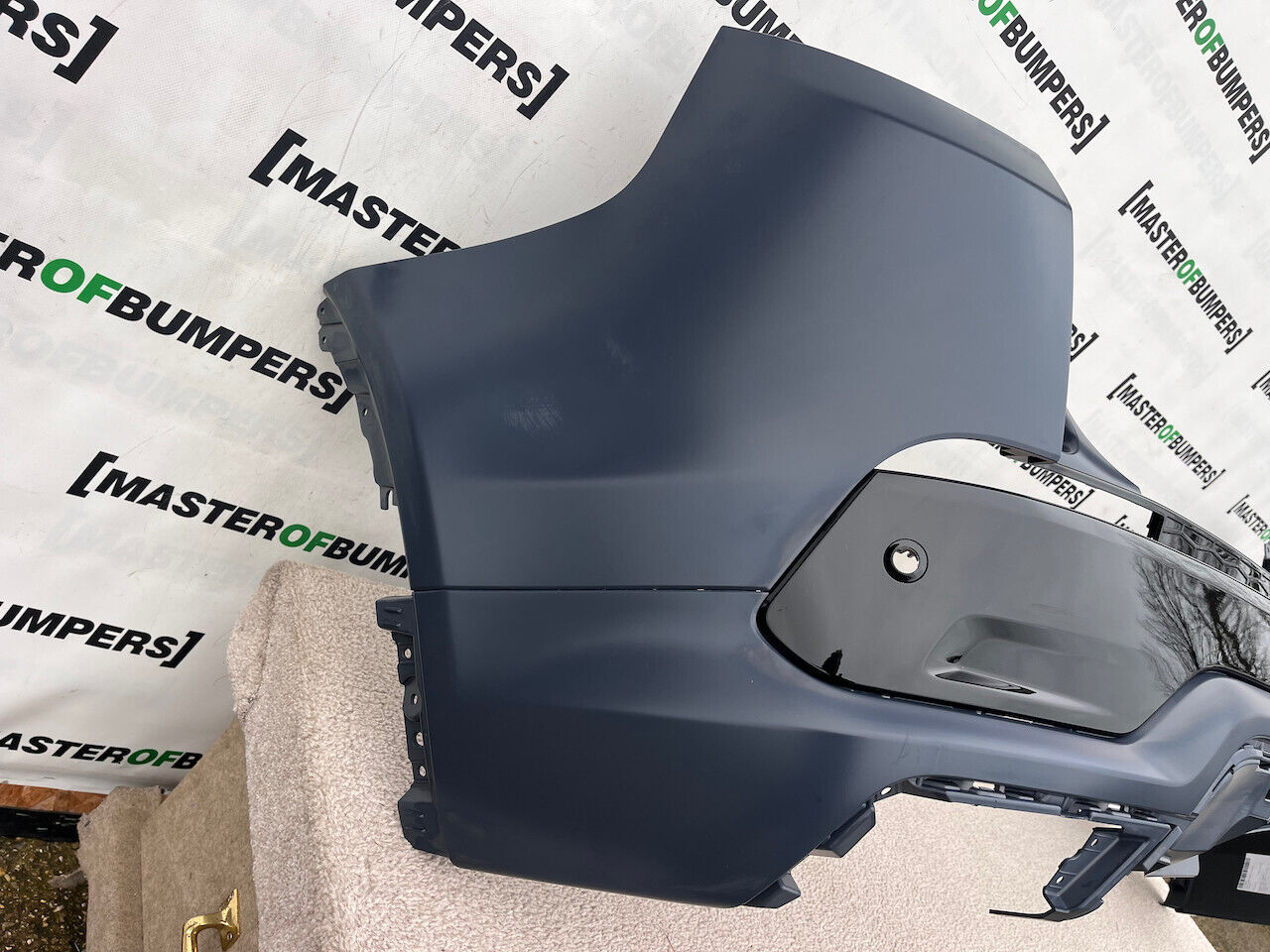 Land Rover Discovery Sport R Dynamic 2015-2022 Rear Bumper 4 Pdc Genuine [p348]