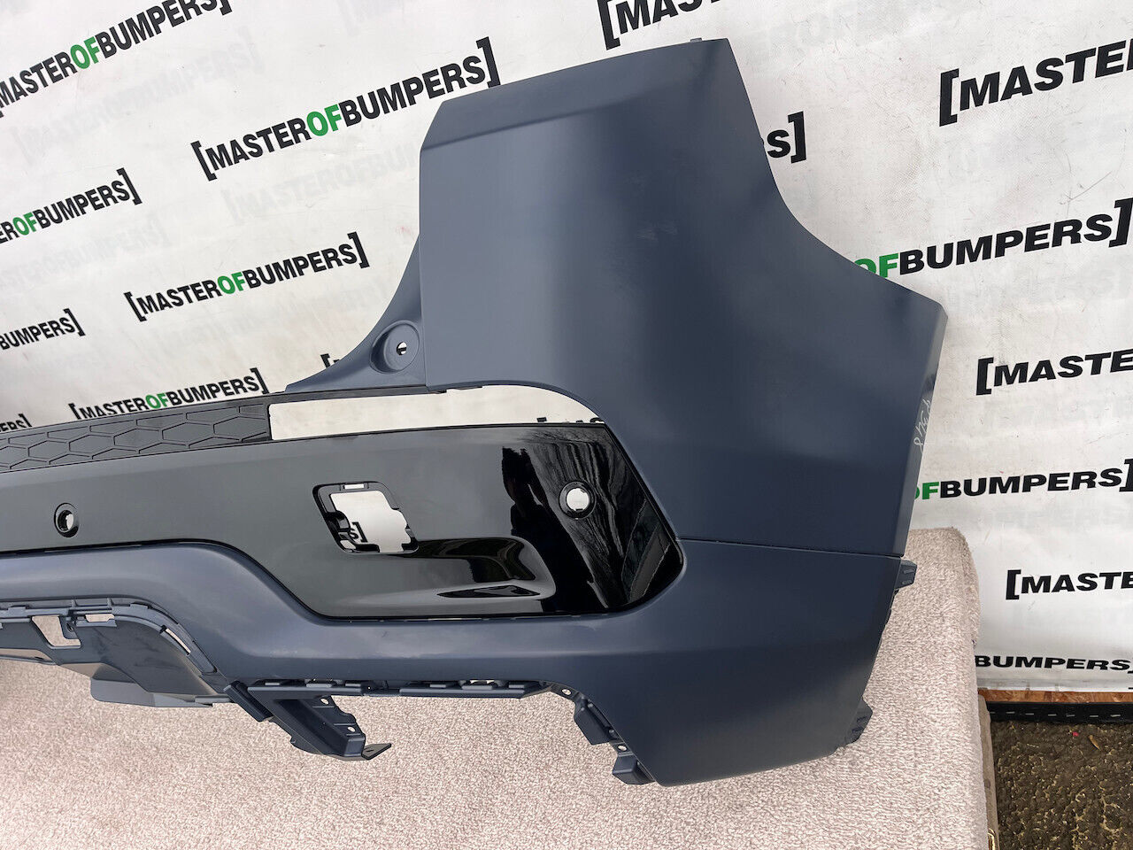 Land Rover Discovery Sport R Dynamic 2015-2022 Rear Bumper 4 Pdc Genuine [p348]