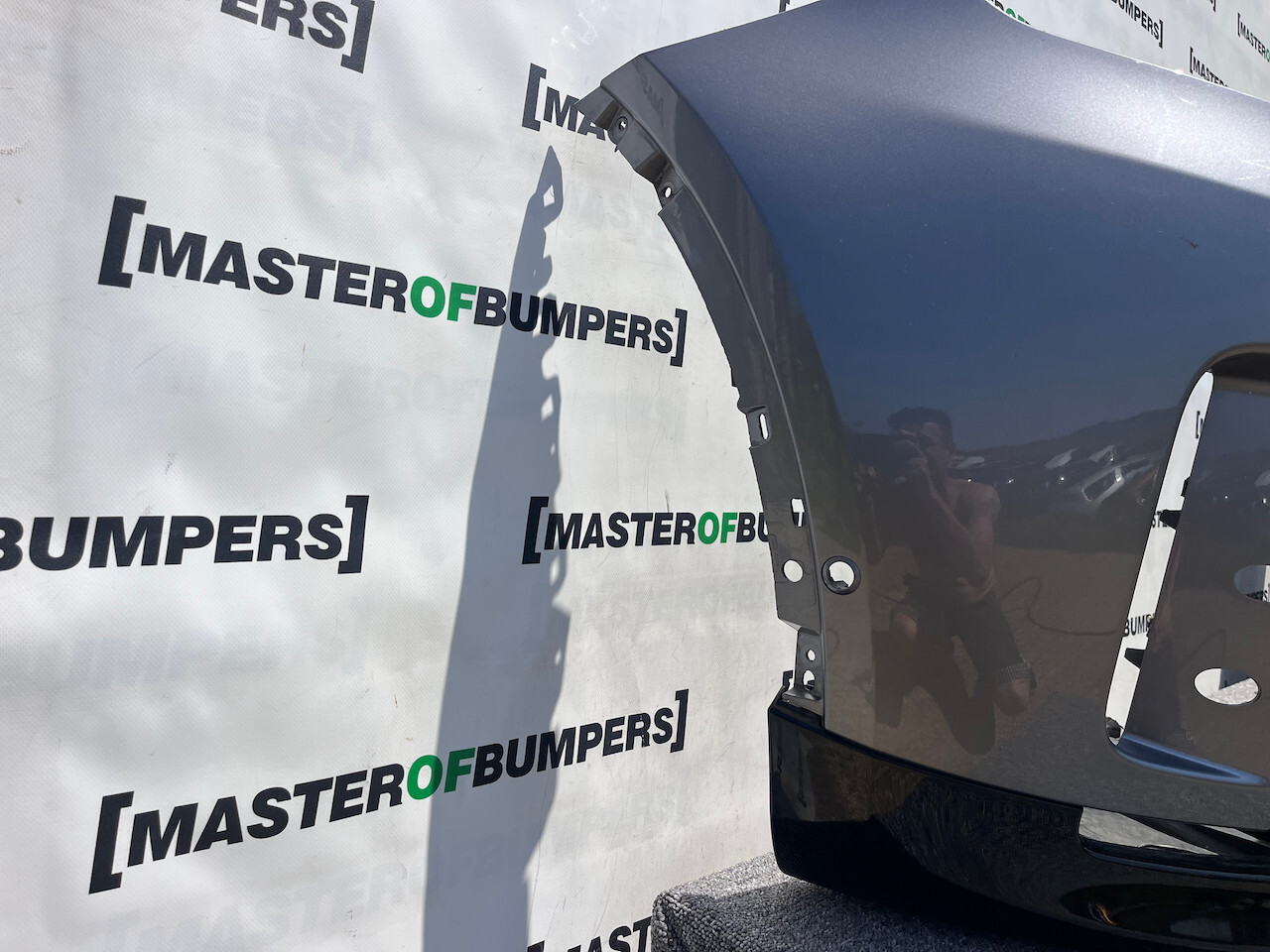 Land Rover Discovery R-dynamic Hse 2019-2022 Front Bumper 6 Pdc Genuine [p467]