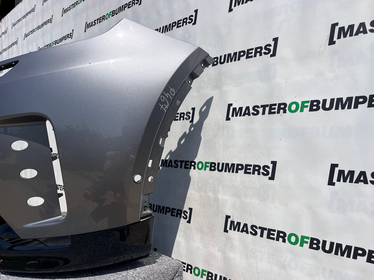 Land Rover Discovery R-dynamic Hse 2019-2022 Front Bumper 6 Pdc Genuine [p467]